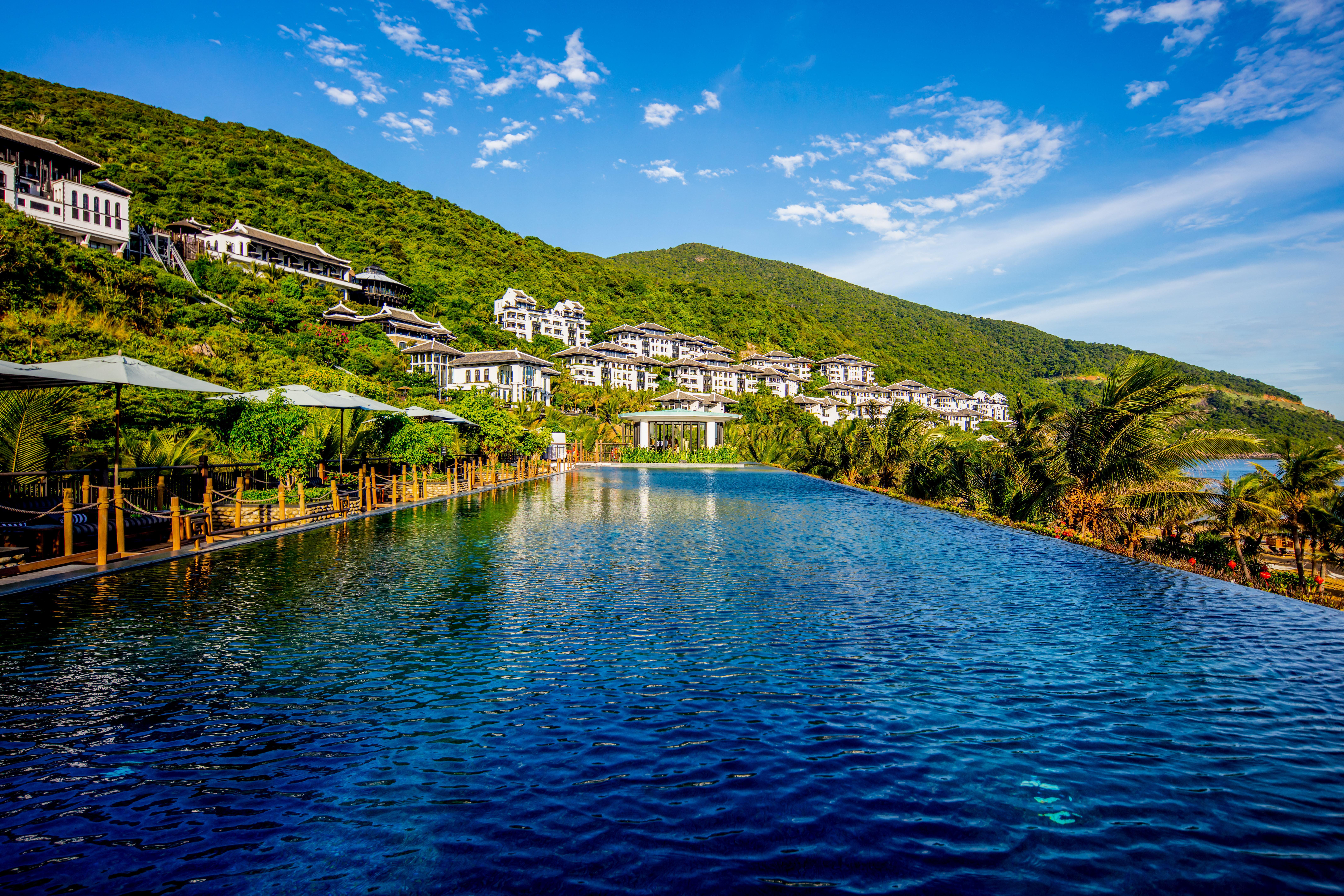 Intercontinental Danang Sun Peninsula Resort By Ihg Kültér fotó